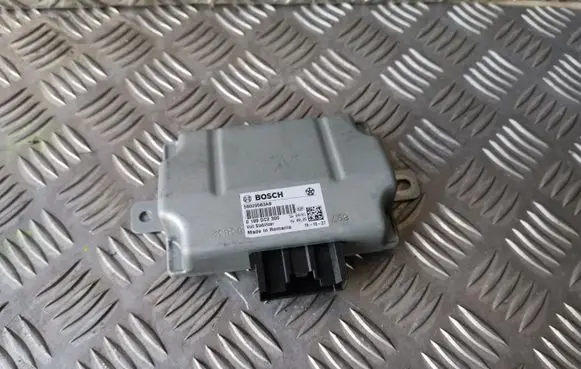 Maserati Ghibli Voltage converter/converter module 56029583AB 0199DC2300