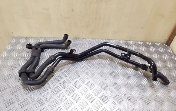 Volkswagen Touareg I Engine coolant pipe/hose 7L6121070AP 7L6121157H 7L6121065AE