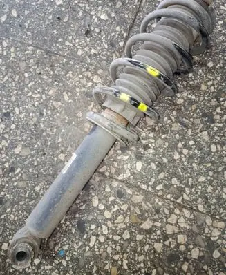 Peugeot 407 Front shock absorber/damper 