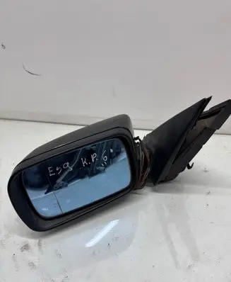BMW 5 E39 Front door electric wing mirror 31023