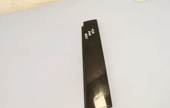Peugeot 3008 II Rear door glass trim molding 9811557380