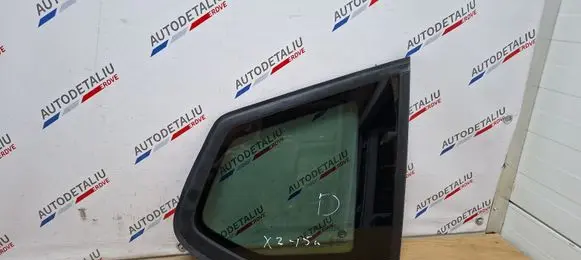 BMW X3 F25 Rear side window 7205626