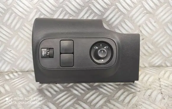 Citroen C3 Wing mirror switch 9812848877