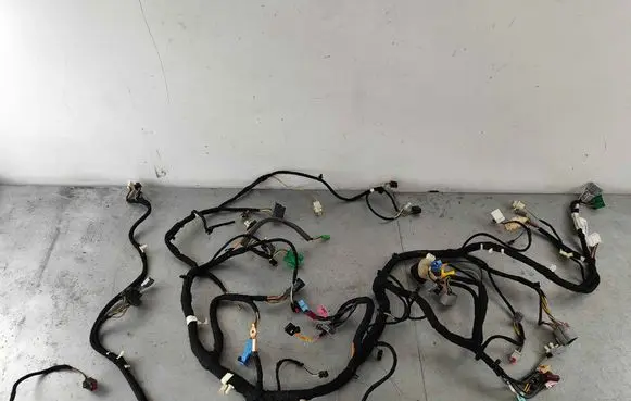 Jaguar XF X250 Panel wiring C2Z28184