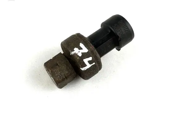 Air conditioning (A/C) pressure sensor