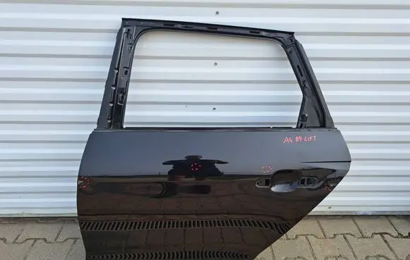 Rear door