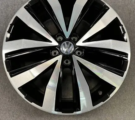 R20 alloy rim