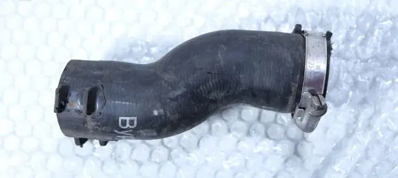 Audi A6 S6 C6 4F Intercooler hose/pipe 4F0145708C