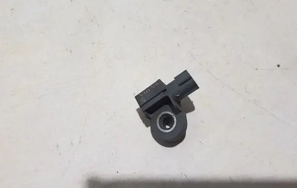 Volvo XC60 Airbag deployment crash/impact sensor 31451528