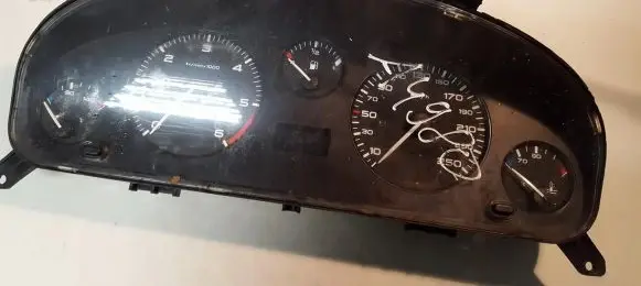 Peugeot 406 Speedometer (instrument cluster) 9639940580 87001370
