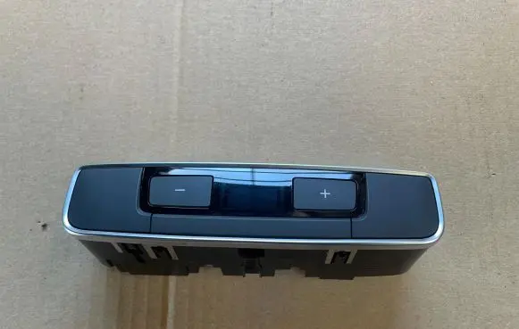 Audi A5 Climate control unit 8W0919158