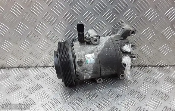 KIA Venga Air conditioning (A/C) compressor (pump) F500YN9AA03