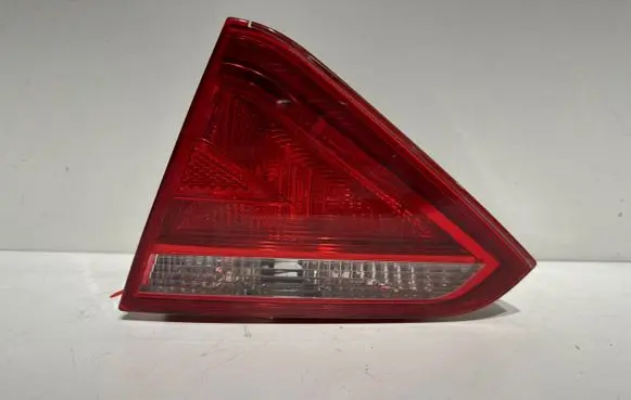 Audi A5 8T 8F Tailgate rear/tail lights 8T0945094