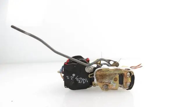 Honda Concerto Front door lock FVC10089