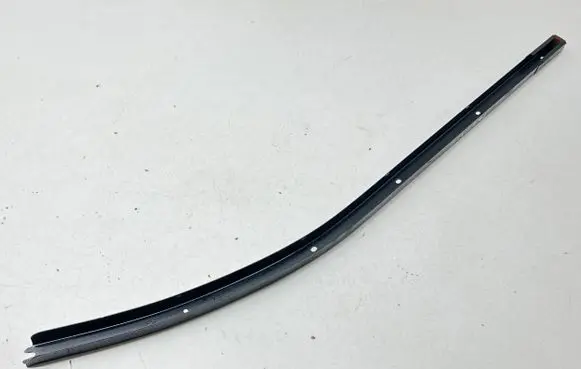 Volkswagen Transporter - Caravelle T6 Sliding door upper top rail 7E0843860A