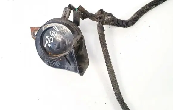 Nissan Note (E11) Horn signal e9703881157