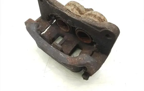 Mitsubishi Grandis Front brake caliper