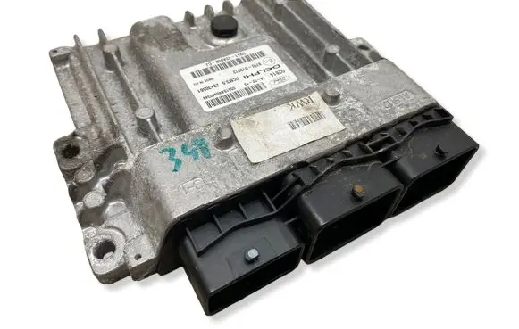 Ford Kuga II Engine control unit/module DV4112A650CJ 0561SA40440349 28430561