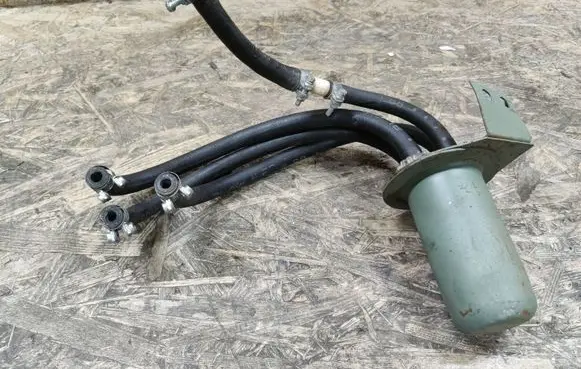 Breather/breather pipe/hose