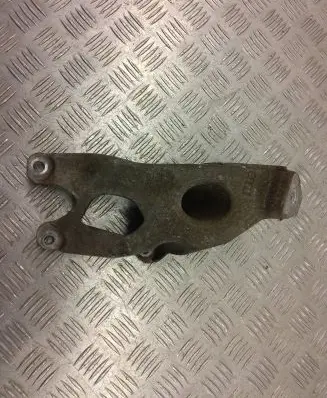 Audi A6 S6 C7 4G Engine mounting bracket 8K0199307