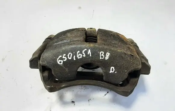 Volkswagen PASSAT B8 Front brake caliper