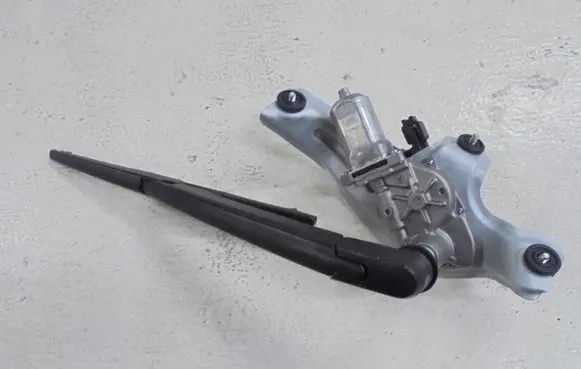 KIA Rio Rear window wiper mechanism 