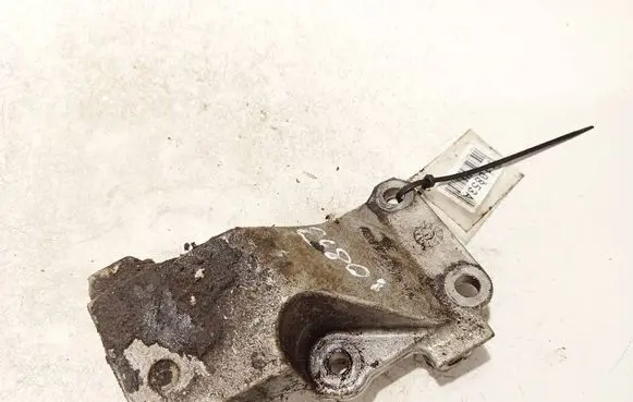 Peugeot 407 Engine mounting bracket 9646528380