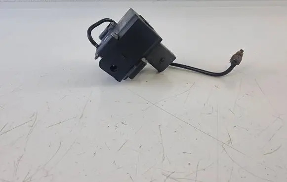BMW X5 E70 Air suspension valve block Ebmv0586a 22009 22006