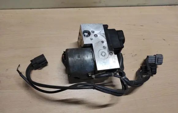 Infiniti G35 ABS Pump 47600AM400 383D03055