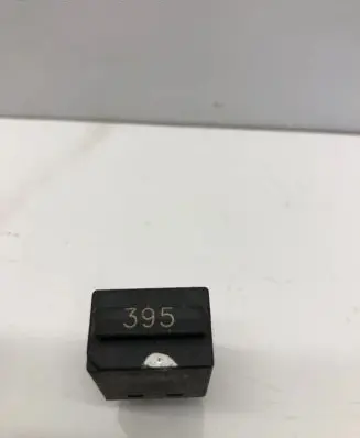 Audi A5 8T 8F Other relay 8Z0951253 A1001X50 062252A