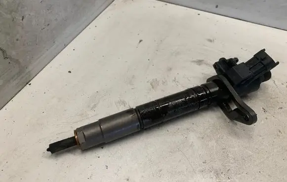 Jaguar XF Fuel injector 0445116013