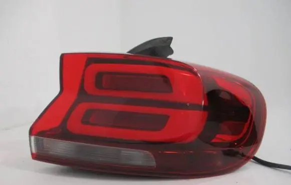 Citroen C5 Aircross Rear/tail lights 9817269580