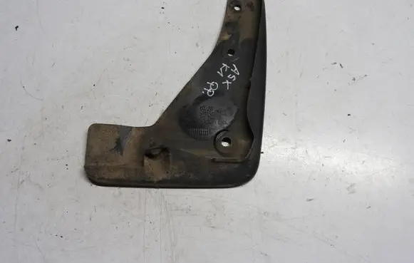Mitsubishi ASX Front mudguard MZ314440 HT181