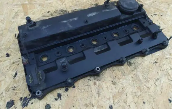 Ford Ranger Rocker cam cover BK3Q-6K260-AA