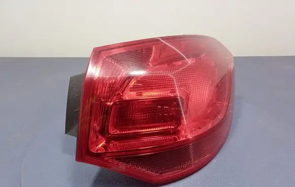 Opel Astra J Rear/tail lights 13282243