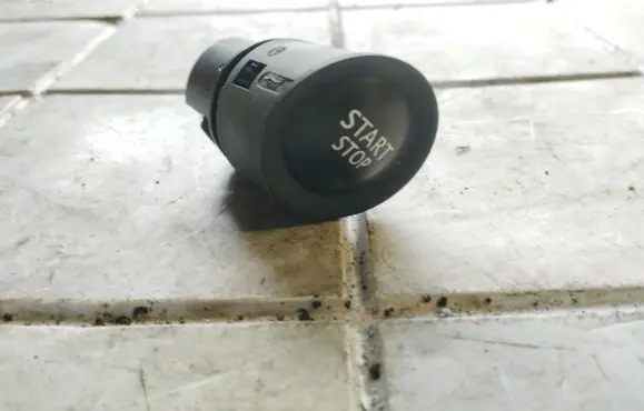 Renault Megane II Engine start stop button switch 27934