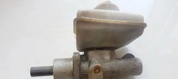 Opel Vectra B Master brake cylinder