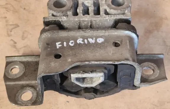 Peugeot Bipper Engine mount vacuum valve 