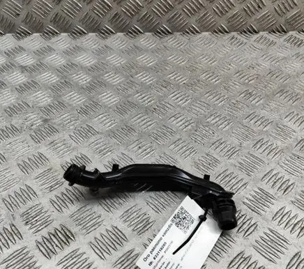 Mercedes-Benz GLE W167 Engine coolant pipe/hose A2542000200