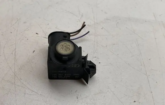 Volkswagen Golf VII Air quality sensor 5Q0907643C