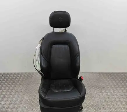 Maserati Quattroporte Front passenger seat 673000232