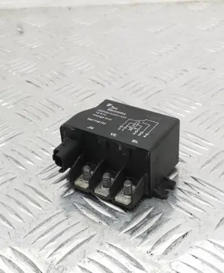 Peugeot 508 Other relay 9687798780 V23132E2001K29
