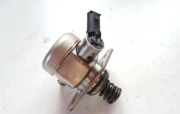 Hyundai i30 Fuel injection high pressure pump 3532607250 9046030052