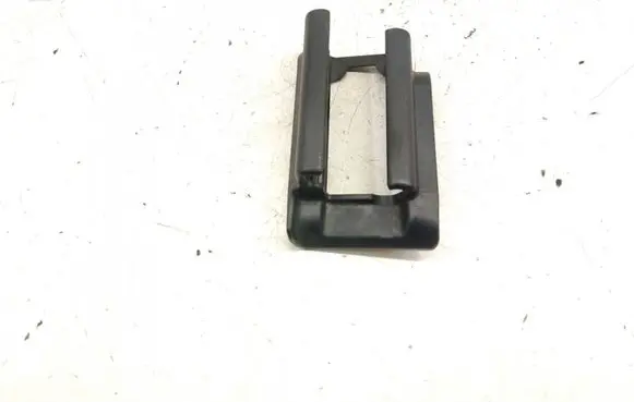 Mercedes-Benz C W204 Front driver seat rail 2049190220 A2049190220