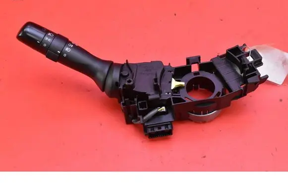 Toyota Avensis Verso Headlight wiper switch 17F373