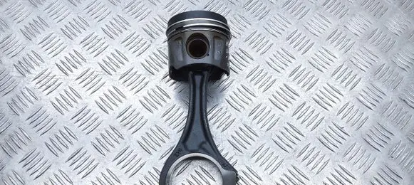 Piston with connecting rod