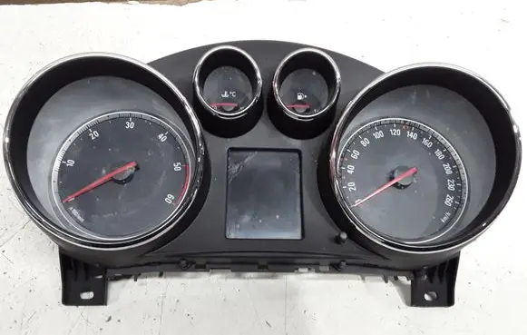 Opel Insignia A Speedometer (instrument cluster) 22936880