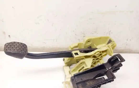 BMW 5 F10 F11 Brake pedal 9144254
