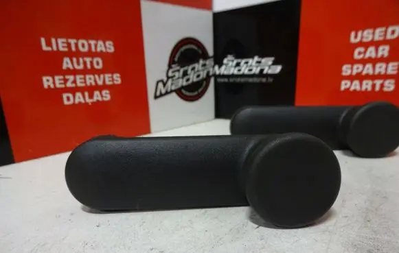 Opel Astra H Rear door window winding handle 90247150 90224834