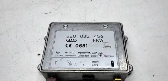 Audi A6 S6 C5 4B Antenna control unit 8E0035456